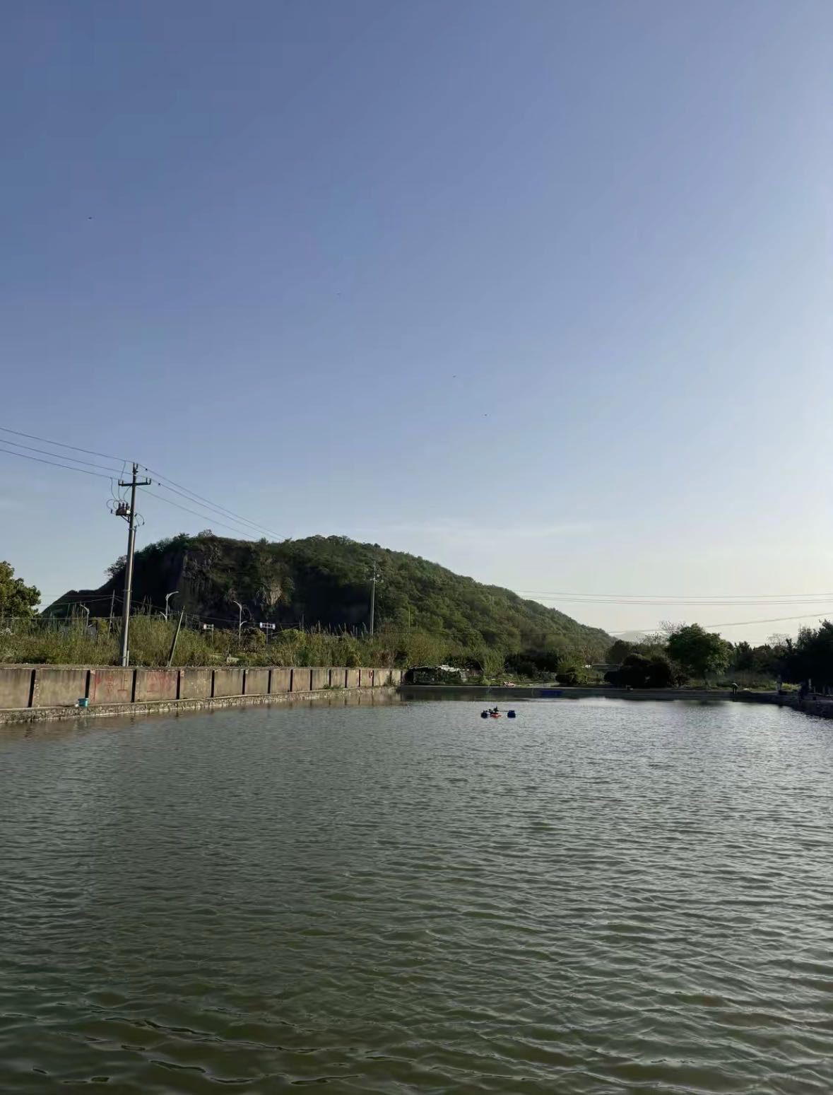 象山大目湾万龙垂钓园钓场环境缩略图
