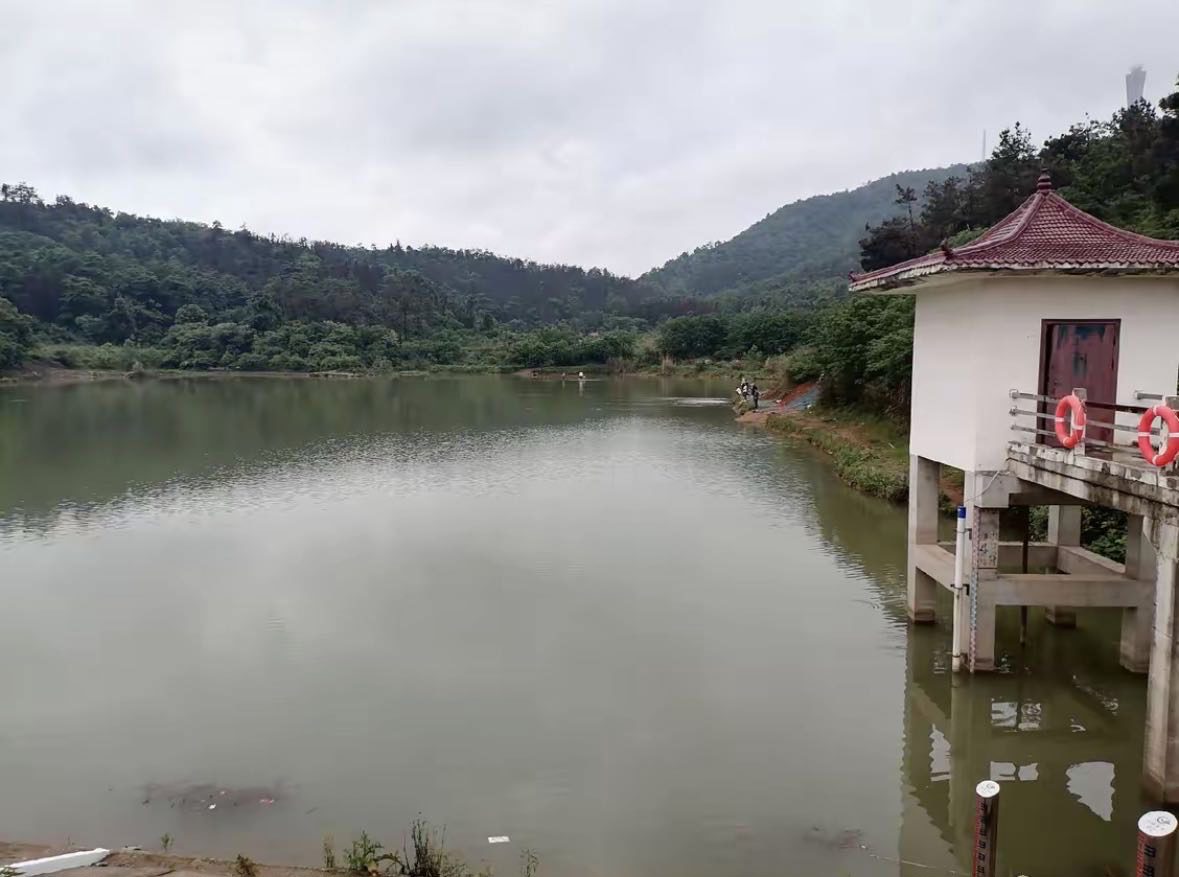 SZS路亚基地钓场环境缩略图