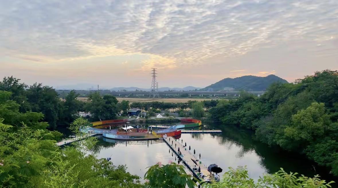幸福矿坑钓场钓场环境缩略图