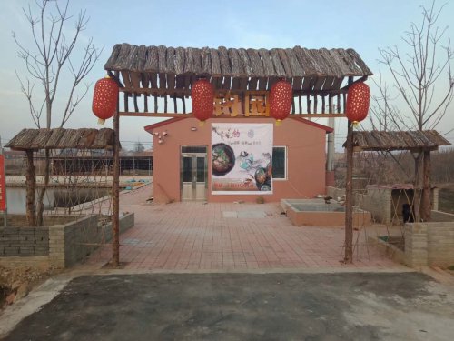 龙飞垂钓中心钓场环境照片