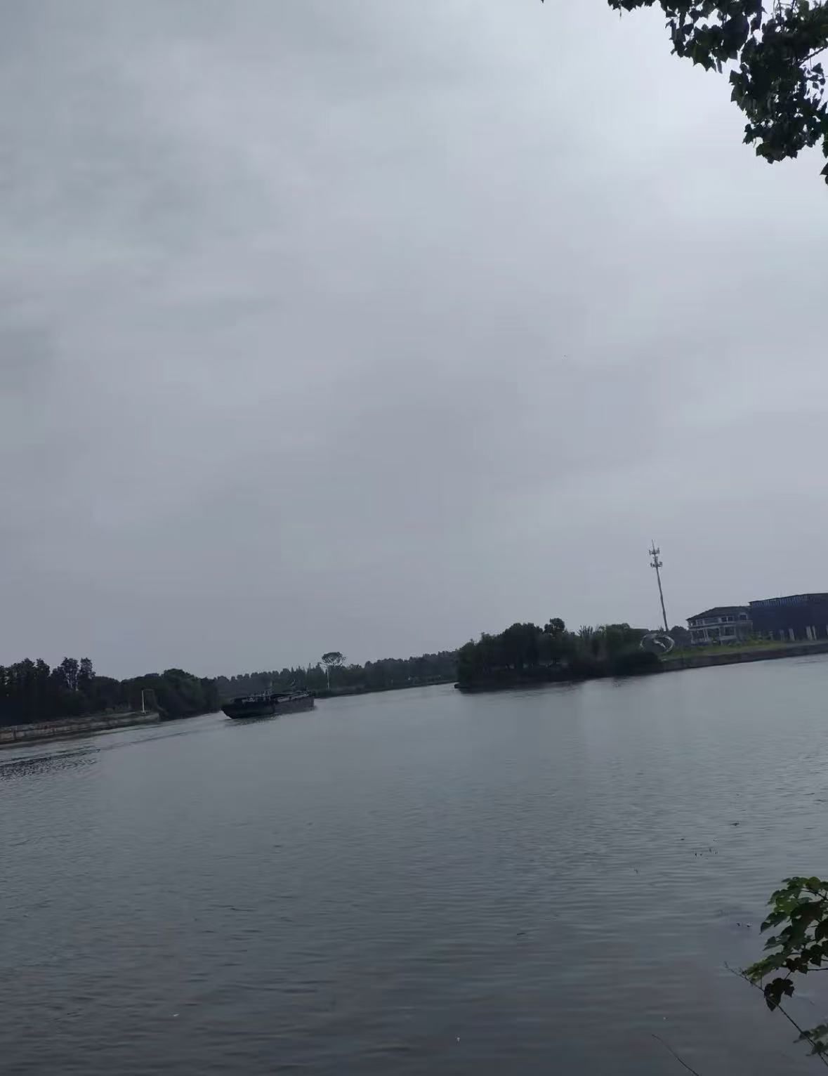 塘泾洋垂钓中心钓场环境缩略图