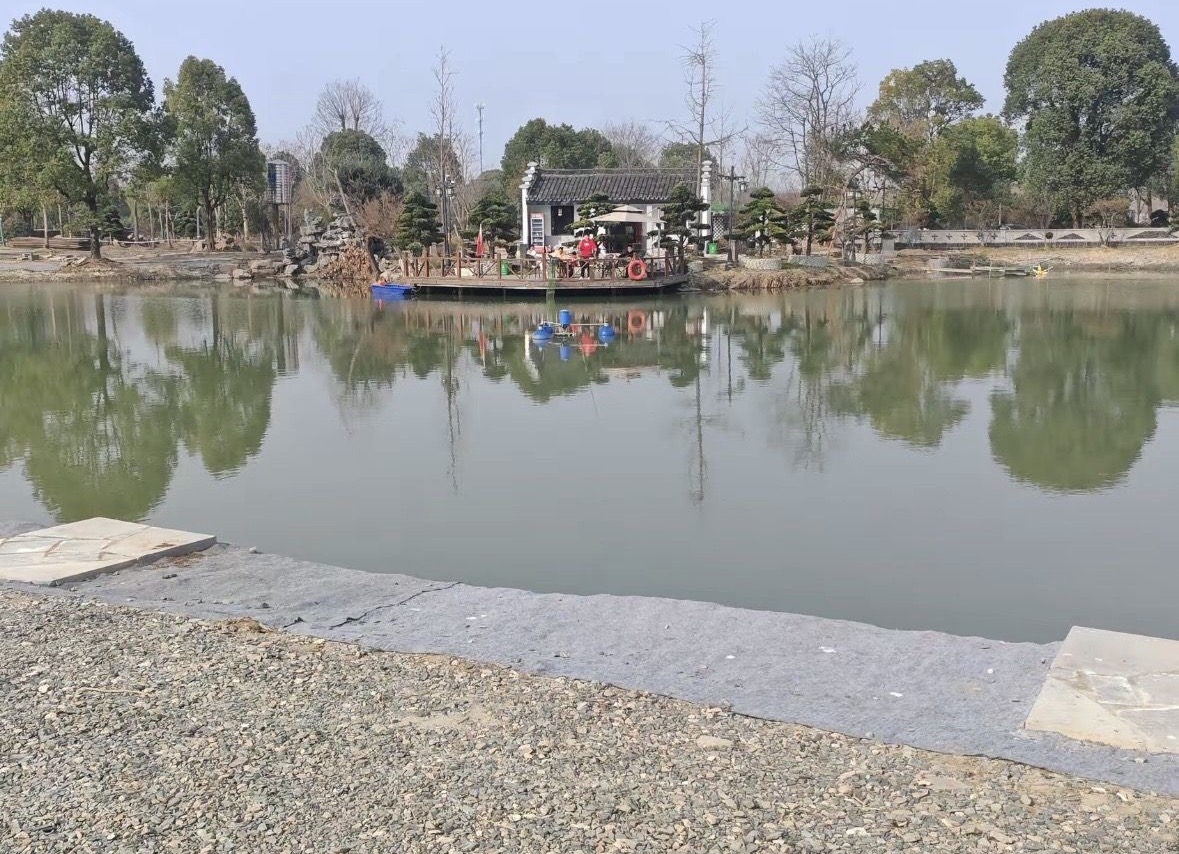 八戒小龙虾 垂钓休闲农庄钓场环境缩略图