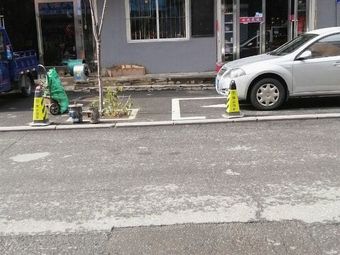 鸭绿江渔具大全渔具店门店照片