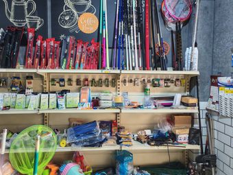 物外渔具超市渔具店门店照片