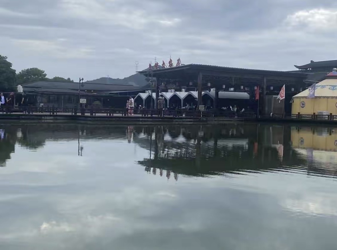鱼佬大生态农庄钓场环境缩略图