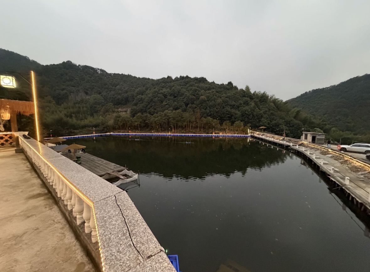 绍兴柯桥麻园水库垂钓中心钓场环境缩略图