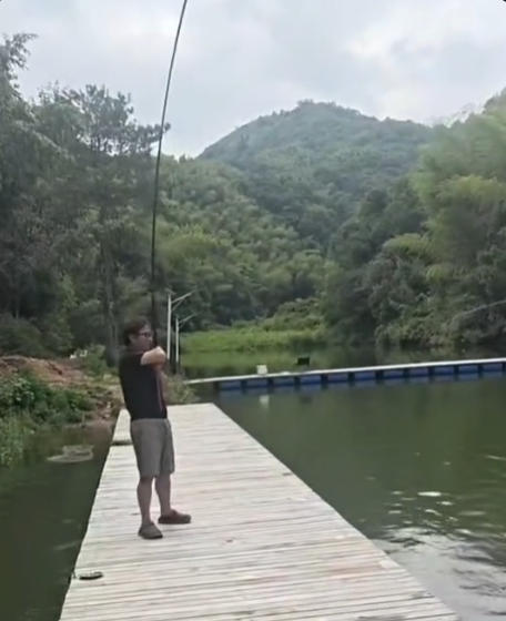 诗意生态垂钓园钓场环境照片