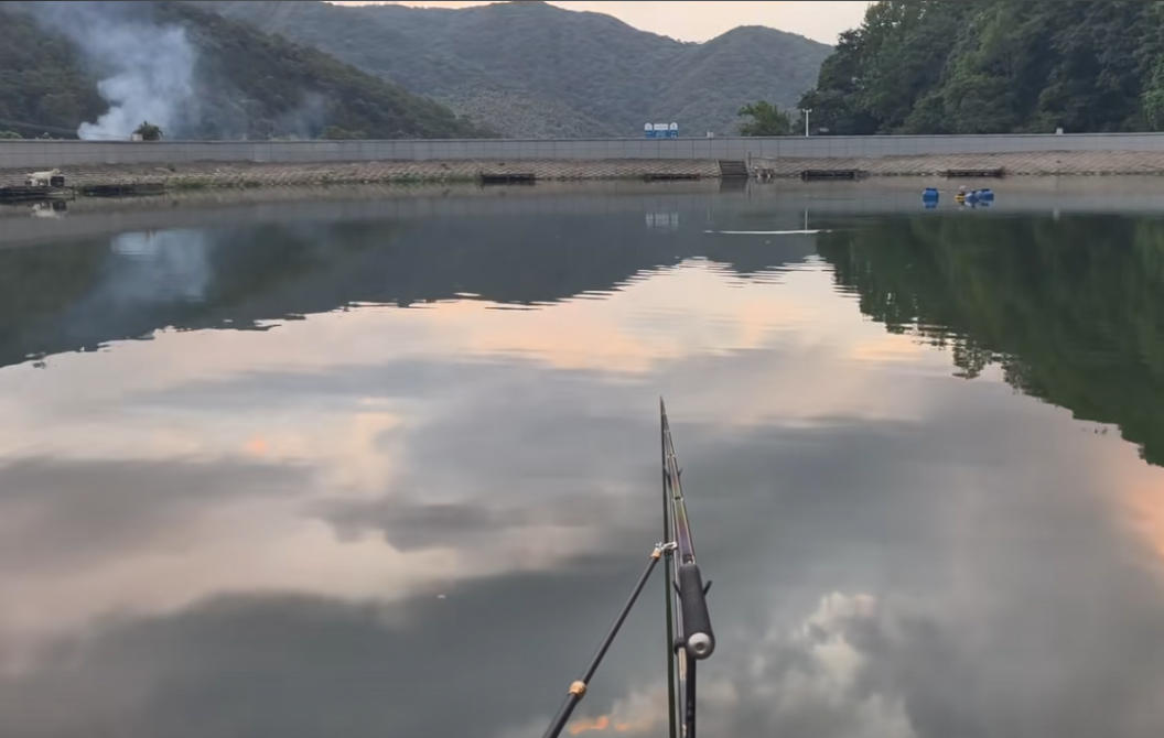 小龙休闲垂钓钓点与钓场环境照片