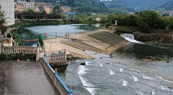 金鸡鱼塘钓场环境照片