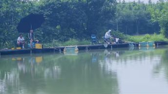 安吉得闲垂钓俱乐部钓场环境照片