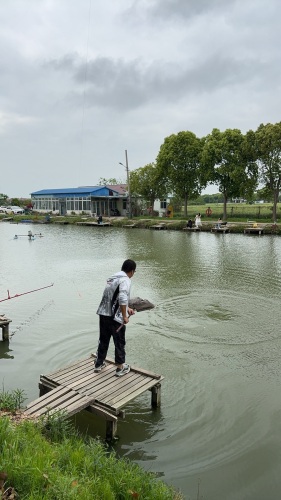 水漯湾垂钓庄园钓场环境照片