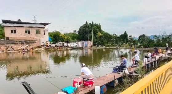 贵安新区龍门钓场钓场环境照片