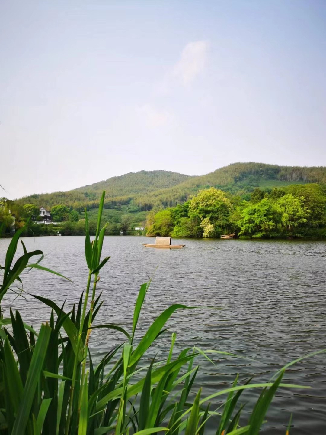 黄龙山庄公司团建朋友聚会采摘园垂钓钓场环境照片