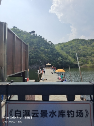 白瀑云景水库钓场钓场环境照片
