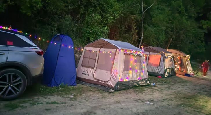 水爬岩露营玩水基地钓场环境照片
