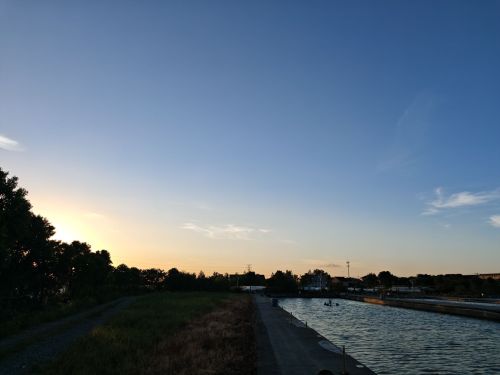 掌起镇地中海垂钓乐园钓场环境照片