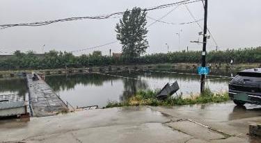 聚朋友垂钓园钓场环境照片