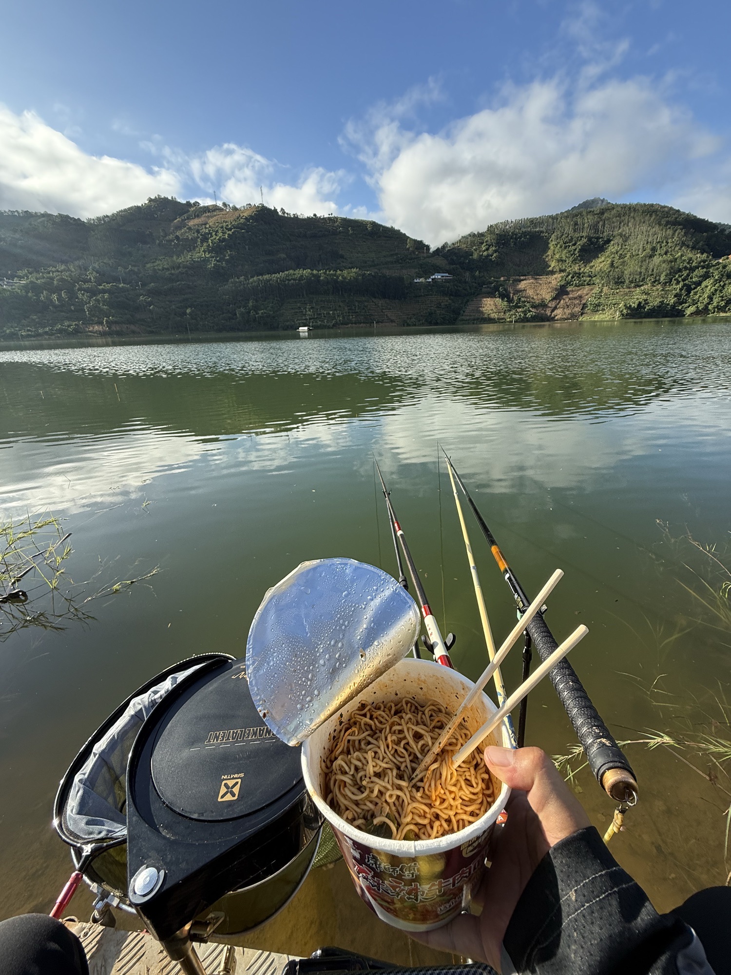 大芦山垂钓基地钓场环境照片