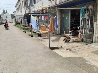 疯狂渔具店渔具店门店照片