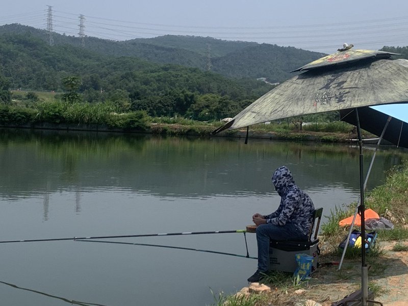 日月湖垂钓庄园钓点与钓场环境照片