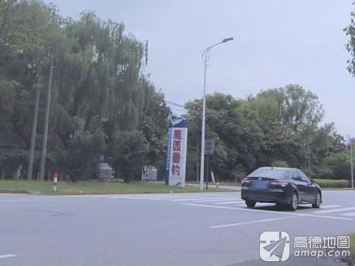 鹿园垂钓钓场环境照片