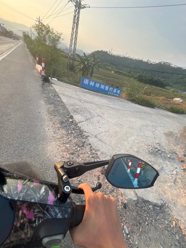 语林休闲垂钓基地钓场环境照片