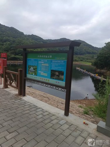 老骚垂钓中心钓点与钓场环境照片