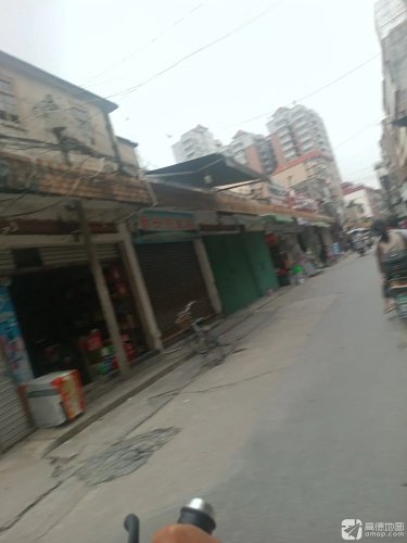 新兴钓鱼具钓点与钓场环境照片